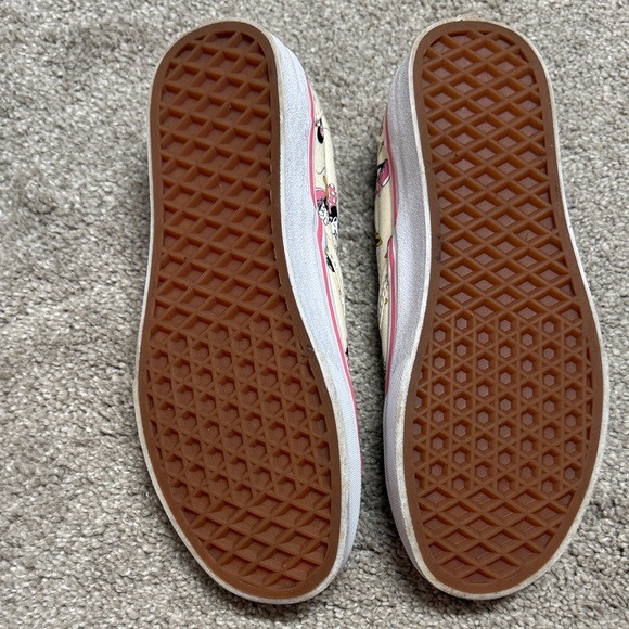 Vans Minnie Mouse Slip-On Sneakers - Cream and Pink - Picture 5 of 8